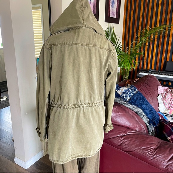 TALULA army green colored Trooper Spring/ Fall jacket - Picture 7 of 8